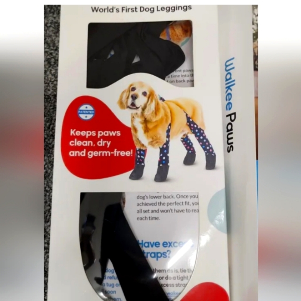 Opened box black size large dog leggings
